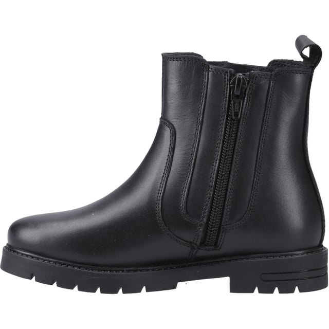 Featuring a chunky hardwearing sole and side zip fastening the Liana has a quality leather upper and our Custom Fit insoles for a stylish and comfy fit