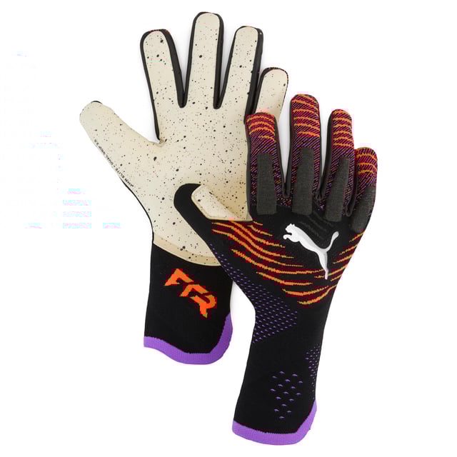 PUMA Unisex FUTURE Ultimate NC Football Goalkeeper Gloves PRODUCT STORY: Unleash your inner football goalkeeper with PUMA's latest gloves. Featuring 4mm ELITE+ DUAL GRIP 2.0 palm latex, a knitted backhand, and latex finger gussets, these gloves offer unparalleled grip, fit, and control. Get ready to own the goal. DETAILS: Latex finger gussets and wrist support construction for freedom of movement; Dual Grip 2.0 palm latex provides excellent grip in all conditions for superior ball control; Negative cut design and knitted backhand offer a tight, customised fit and high reactivity; Thumb wrap and grip yarns enhance ball contact and control for goalkeepers; PUMA Cat logo.
