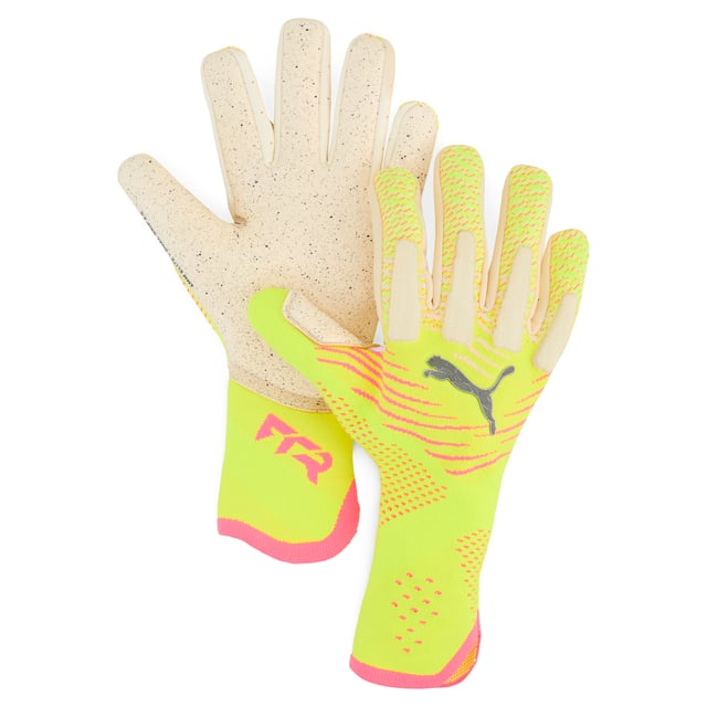 PUMA Unisex FUTURE Ultimate NC Football Goalkeeper Gloves PRODUCT STORY: Unleash your inner football goalkeeper with PUMA's latest gloves. Featuring 4mm ELITE+ DUAL GRIP 2.0 palm latex, a knitted backhand, and latex finger gussets, these gloves offer unparalleled grip, fit, and control. Get ready to own the goal. DETAILS: Latex finger gussets and wrist support construction for freedom of movement; Dual Grip 2.0 palm latex provides excellent grip in all conditions for superior ball control; Negative cut design and knitted backhand offer a tight, customised fit and high reactivity; Thumb wrap and grip yarns enhance ball contact and control for goalkeepers; PUMA Cat logo.