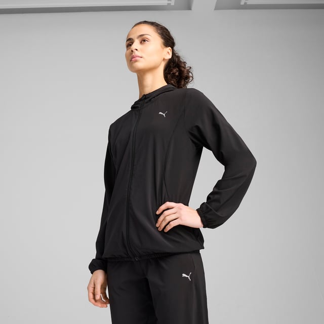 PRODUCT STORY: Stay ahead of the game with the RUN VELOCITY jacket. Featuring ergonomic cutlines for freedom, dryCELL technology to keep you dry, and handy pockets for your essentials. The adjustable waistband and sleek design make it perfect for your daily run. FEATURES & BENEFITS: Made with at least 90% recycled materials; dryCELL: Performance technology designed to wick moisture from the body and keep you free of sweat during exercise. DETAILS: Regular fit; Full zip; Regular length; Long sleeves; PUMA branding details.