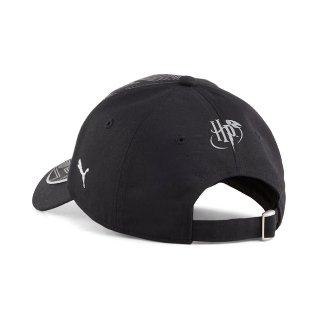 PUMA x HARRY POTTER Unisex Dad Cap PRODUCT STORY: Add some magic to your look with PUMA x HARRY POTTER. This new collab is a mashup of Quidditchâ„¢ and football aesthetics, reinterpreting Gryffindorâ„¢ and Slytherinâ„¢ team uniforms with classic streetwear and terrace cues. Football shirts, T7 track suits, and other essentials feature Hogwartsâ„¢-inspired details and a Golden Snitchâ„¢ embroidered on each piece. Rounded off with classic kicks like Palermo and Easy Rider, this collection is serving spellbinding style, whether you live in the Muggleâ„¢ world or the wizarding world. FEATURES & BENEFITS: Made with at least 50% recycled materials. DETAILS: 6-panel design; Embroidered eyelets; Pre-curved brim; Adjustable strap; Slouchy fit; Adjustable strap at the back; HARRY POTTER detail embroidered in gold under visor.