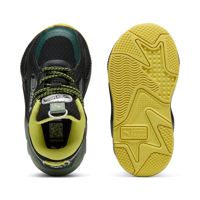 PRODUCT STORY: Gear up for the fast lane with PUMA x HOT WHEELSâ„¢. This revved up version of our RS-X sneaker features a closed mesh upper, all-over Hot Wheelsâ„¢ graphics, and a cool gradient midsole that your mini speedsters will love. FEATURES & BENEFITS: The upper of the shoes is made with at least 30% recycled materials. DETAILS: Regular width; Closed mesh textile upper; Elasticated closure for fast on-and-off; Gradient design on the mid-sole; PUMA x HOT WHEELSâ„¢ co-branding details; PUMA Toddlers: Recommended for toddlers between 0 and 4 years.