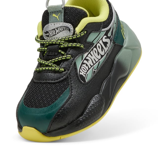 PRODUCT STORY: Gear up for the fast lane with PUMA x HOT WHEELSâ„¢. This revved up version of our RS-X sneaker features a closed mesh upper, all-over Hot Wheelsâ„¢ graphics, and a cool gradient midsole that your mini speedsters will love. FEATURES & BENEFITS: The upper of the shoes is made with at least 30% recycled materials. DETAILS: Regular width; Closed mesh textile upper; Elasticated closure for fast on-and-off; Gradient design on the mid-sole; PUMA x HOT WHEELSâ„¢ co-branding details; PUMA Toddlers: Recommended for toddlers between 0 and 4 years.