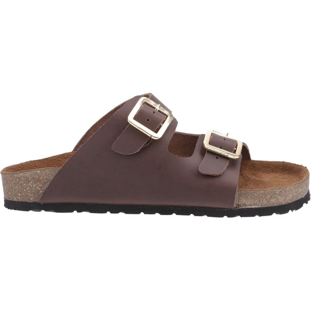Cotswold Shoes brings a country classic sandal. With double strap uppers made from soft leather with buckle detailing. Finished with a comfortable footbed, making these the perfect sandals for all Summer long.