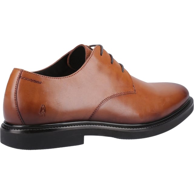 Hush Puppies Kye Leren Mannen Tan Veter Shoes Een klassieke slimme stijl perfect voor op kantoor, de Kye heeft een comfortabele dempende inlegzool, textiele voering en leren kraag om je de hele dag door comfortabel te houden.