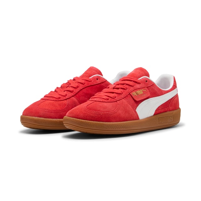 PRODUCT STORY: Straight from the archives, it is the PUMA Palermo. This classic terrace shoe builds on PUMA is heritage within football, while appealing to today is sneakerheads and fashion mavens. This execution features a suede base and leather formstrip with foil printed PUMA branding. FEATURES & BENEFITS: PUMA is leather products support responsible manufacturing via the Leather Working Group.  DETAILS: Suede base; Leather formstrip and FOT; Suede tongue with debossed PUMA branded label and mesh backing; Foil printed PUMA branding on quarter panel flap; Screen printed PUMA branding on FOT; Synthetic leather lining.