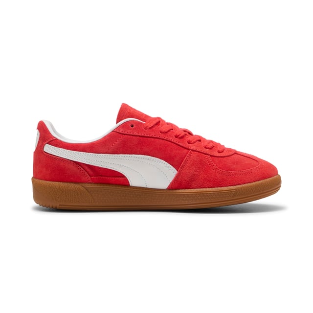 PRODUCT STORY: Straight from the archives, it is the PUMA Palermo. This classic terrace shoe builds on PUMA is heritage within football, while appealing to today is sneakerheads and fashion mavens. This execution features a suede base and leather formstrip with foil printed PUMA branding. FEATURES & BENEFITS: PUMA is leather products support responsible manufacturing via the Leather Working Group.  DETAILS: Suede base; Leather formstrip and FOT; Suede tongue with debossed PUMA branded label and mesh backing; Foil printed PUMA branding on quarter panel flap; Screen printed PUMA branding on FOT; Synthetic leather lining.