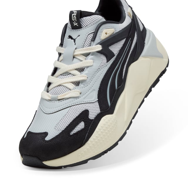 PRODUCT STORY: Step into the future with PUMA's bold RS-X Efekt B&B. Featuring a textile base, nubuck overlays, and SOFTFOAM+ cushioning, these kicks are designed for those who dare to express their individuality. Make every step a statement. DETAILS: Textile base; Nubuck overlay on vamp; Synthetic overlay on quarter panel; Synthetic stabilising strap; PUMA branding details.