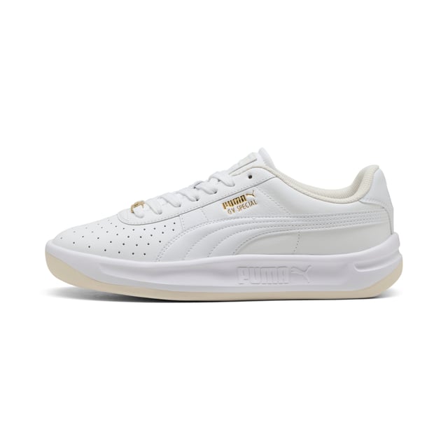 PRODUCT STORY: Step up your sneaker game with these retro-inspired kicks. Featuring a synthetic leather base, perforated vamp, and PUMA branding, these shoes blend heritage with modern flair. Mesh lining and Ortholite sockliner ensure breathability and comfort for all-day wear. DETAILS: Synthetic base; Synthetic perforated vamp; Synthetic leather eyestay; Mesh lining; PUMA branding details.