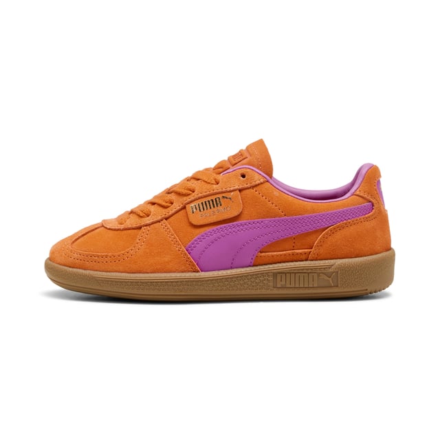PRODUCT STORY: A terrace legend from our archives returns: The Palermo. The silhouette debuted back in the early '80s, where it quickly became a staple among the terrace crowds in British football stadiums. Now, we ive brought it back for the fans. Like the original, the Palermo is complete with its signature tag at the upper, a T-toe construction, and, of course, the classic gum sole. FEATURES & BENEFITS: PUMA is leather products support responsible manufacturing via the Leather Working Group. DETAILS: Leather upper; Synthetic lining; Debossed and foil-printed PUMA branding on quarter panel tab and heel cap; Leather-coated Formstrip; Rubber midsole; Rubber outsole; PUMA Youth: Recommended for older kids between 8 and 16 years.