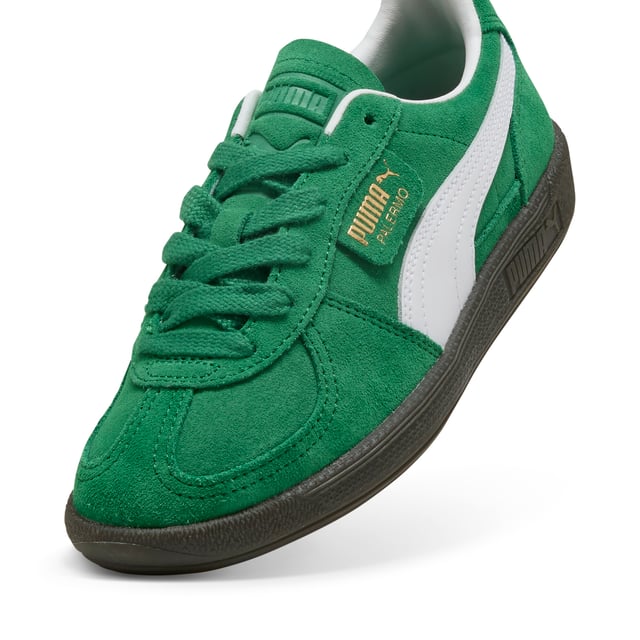 PRODUCT STORY: A terrace legend from our archives returns: The Palermo. The silhouette debuted back in the early '80s, where it quickly became a staple among the terrace crowds in British football stadiums. Now, we ive brought it back for the fans. Like the original, the Palermo is complete with its signature tag at the upper, a T-toe construction, and, of course, the classic gum sole. FEATURES & BENEFITS: PUMA is leather products support responsible manufacturing via the Leather Working Group. DETAILS: Leather upper; Synthetic lining; Debossed and foil-printed PUMA branding on quarter panel tab and heel cap; Leather-coated Formstrip; Rubber midsole; Rubber outsole; PUMA Youth: Recommended for older kids between 8 and 16 years.