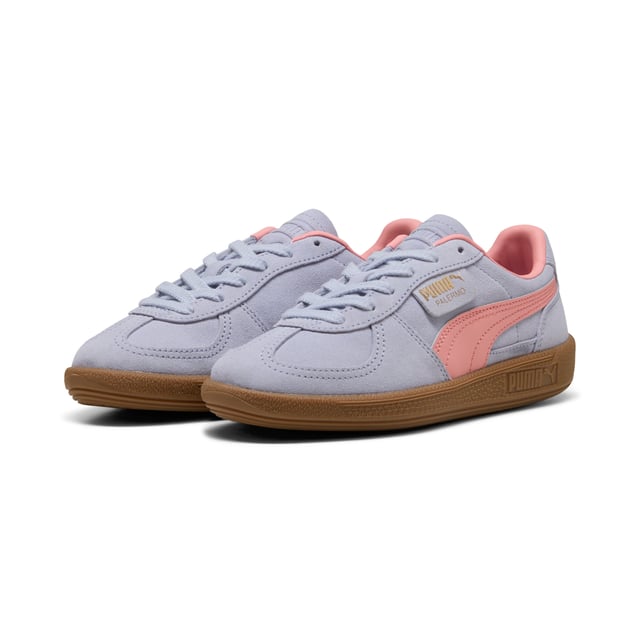 PRODUCT STORY: A terrace legend from our archives returns: The Palermo. The silhouette debuted back in the early '80s, where it quickly became a staple among the terrace crowds in British football stadiums. Now, we ive brought it back for the fans. Like the original, the Palermo is complete with its signature tag at the upper, a T-toe construction, and, of course, the classic gum sole. FEATURES & BENEFITS: PUMA is leather products support responsible manufacturing via the Leather Working Group. DETAILS: Leather upper; Synthetic lining; Debossed and foil-printed PUMA branding on quarter panel tab and heel cap; Leather-coated Formstrip; Rubber midsole; Rubber outsole; PUMA Youth: Recommended for older kids between 8 and 16 years.