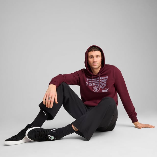 PRODUCT STORY: Dear Cityzens, show your pride with this PUMA hoodie. Featuring the iconic Man City badge and PUMA Cat Logo on the chest, elasticated waistband and cuffs, and crafted from soft French terry cotton. Perfect for repping your team at the Etihad Stadium. FEATURES & BENEFITS: Made with at least 20% recycled cotton. DETAILS: Regular fit; Baby terry material; Regular length; Hood; Kangaroo Pocket; Long sleeves; Manchester City crest and PUMA cat logo on the chest; Main Material 1: 78% cotton, 22% cotton Recycled - baby terry - 260.00 g/mÂ² - piece dyed - Chemical- Regular finishing.