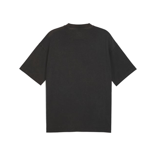 PRODUCT STORY: Celebrate 75 years of F1 with this relaxed fit tee featuring nostalgic track graphics. The F1 logo and PUMA Cat logo add a sporty touch, making it perfect for those who live life in the fast lane. FEATURES & BENEFITS: Made with at least 20% recycled cotton. DETAILS: Relaxed fit; Main material: Single jersey; Regular length; Crew neck; Short sleeves; PUMA branding details.