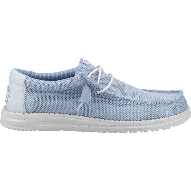 Stretch with the best in Wally Stretch Sox. Classic HEYDUDE™ construction, stretch mesh material upper and elastic laces mean slip-on ease, comfort and lightness from top to bottom. Rock it all in foot-hugging style.