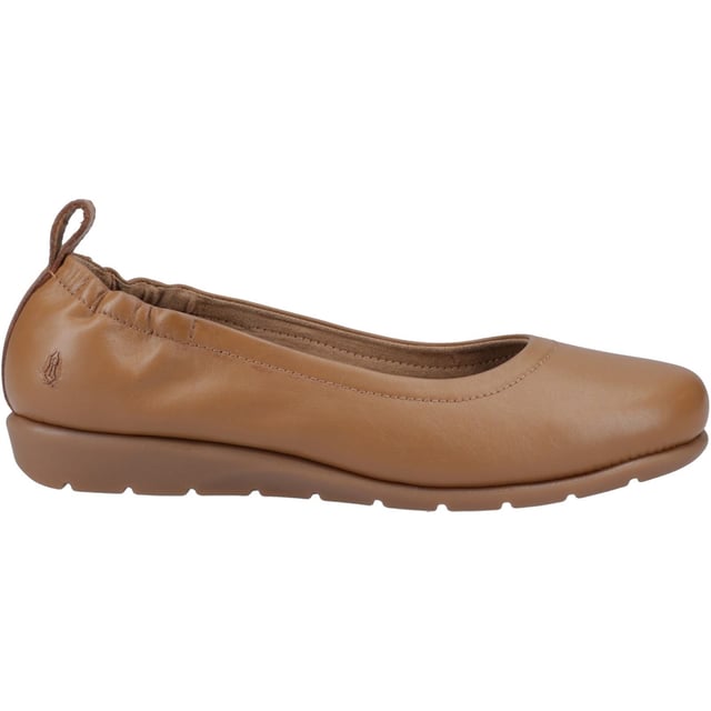 Hush Puppies Skylar Leather Women's Tan Flats Superior comfort meets style with the Skylar, with a real leather upper with an elastic counter for a secure fit and easy wear, a cushion comfort insole and a lightweight flexible sole this is the perfect choice for day to day