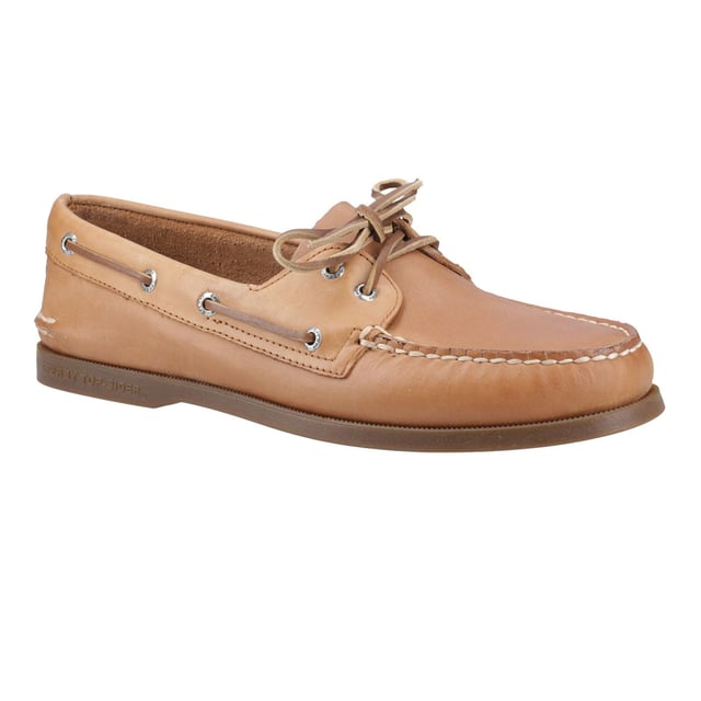 Unser Authentisches Original ist mehr als nur ein klassisches Design – es ist zu einem Ikone des Stils geworden. Aus vollnarbigem Leder, handgenähtem Mokassinaufbau und unserer charakteristischen Sperry-Rasiermesserschnitt-Wave-Siping-Technologie für ultimative Trocken-/Nassgriff gefertigt.