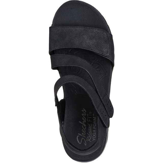 Geweldige stijl en langdurig comfort komen samen in de Skechers Easy Going. Deze sandaal met slingback en hak heeft een drievoudig verstelbaar bovenwerk en een yoga-schuim voetbed voor extra comfort.