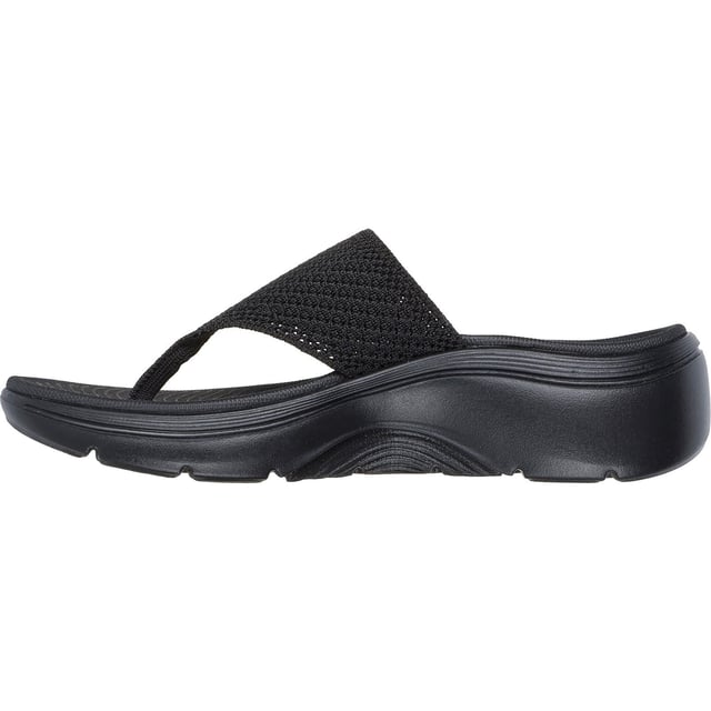 Enjoy supportive casual comfort on warm sunny days with the Skechers GO WALK Arch Fit 2.0 sandal. This thong sandal features a Quick-Dry textile upper with lightweight ULTRA GO cushioning and an Arch Fit footbed
