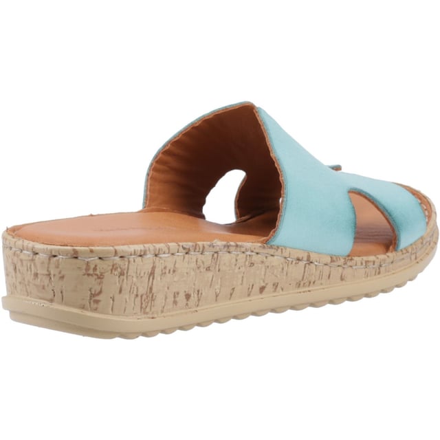 Hush Puppies Eloise Leren Aqua Sandalen voor Dames Een klassieke leren mule met een lichte, comfortabele zool, perfect voor zomerse dagavonturen en avonddiners.