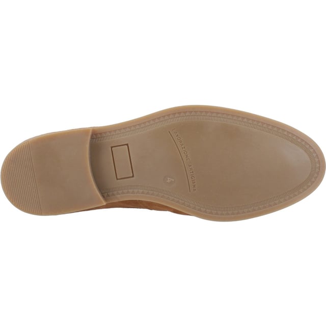 Hush Puppies Natasha Leren Dames Tan Loafers Een luxueuze instapper met een boterzachte suède bovenkant, een gewatteerde binnenzool voor comfort de hele dag door, en een slanke silhouette die elke outfit naar een hoger niveau tilt.