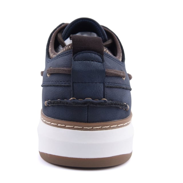 The Moc Neo features the boat shoe's instantly-recognizable silhouette and traditional moccasin construction, with a slightly higher cut. The Moc Neo is made from synthetic materials, making it lighter.