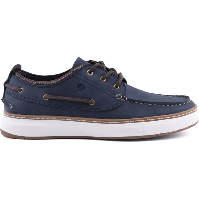 The Moc Neo features the boat shoe's instantly-recognizable silhouette and traditional moccasin construction, with a slightly higher cut. The Moc Neo is made from synthetic materials, making it lighter.