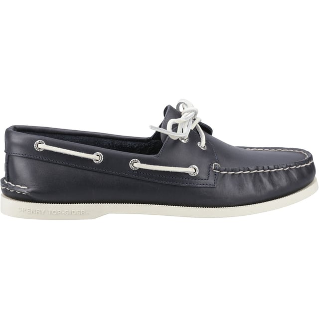 Our Authentic Original is more than just a classic design - it's become an icon of style. Featuring full-grain leather, handsewn moccasin construction and our signature Sperry razor-cut Wave-Siping technology for ultimate wet/dry traction.