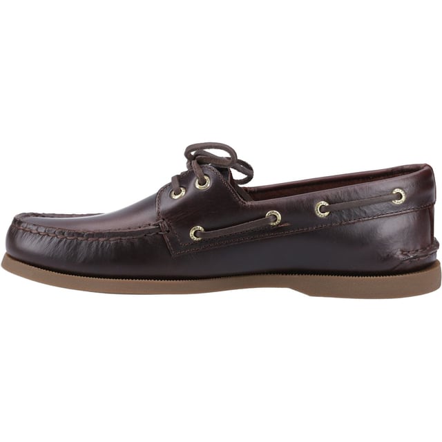Our Authentic Original is more than just a classic design - it's become an icon of style. Featuring full-grain leather, handsewn moccasin construction and our signature Sperry razor-cut Wave-Siping technology for ultimate wet/dry traction.