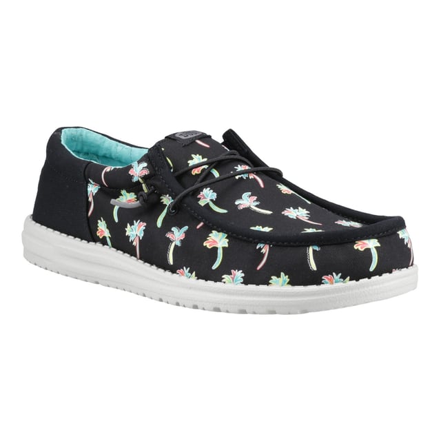 Aloha voor comfortabele voeten! Met levendige palmbomenprints op een coole katoenen bovenkant, is de Wally Funk Party Palm als een Hawaiiaans shirt voor je voeten. Makkelijk aan te trekken met een lichte, flexibele zool, zijn ze de perfecte feestgenoten.