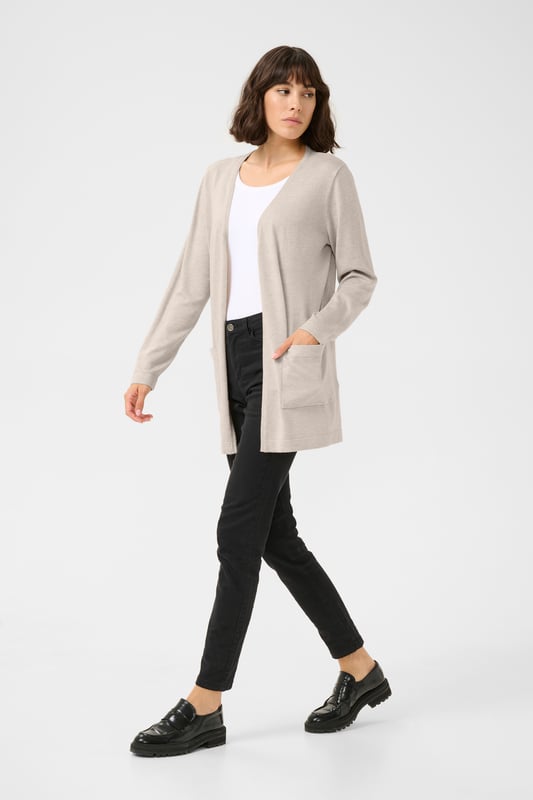 Loose fit,Taille lengte,Lange mouwen  Fijne was 30°, niet bleken, niet in de droger drogen, Liggend laten drogen in de schaduw, koud strijken max. 110° C, Droogreiniging  80% Viscose,20% Nylon