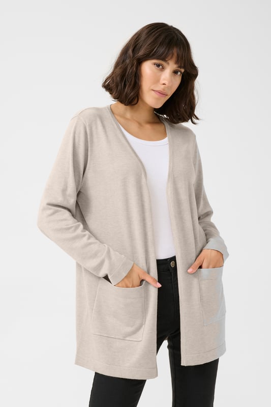 Loose fit,Taille lengte,Lange mouwen  Fijne was 30°, niet bleken, niet in de droger drogen, Liggend laten drogen in de schaduw, koud strijken max. 110° C, Droogreiniging  80% Viscose,20% Nylon