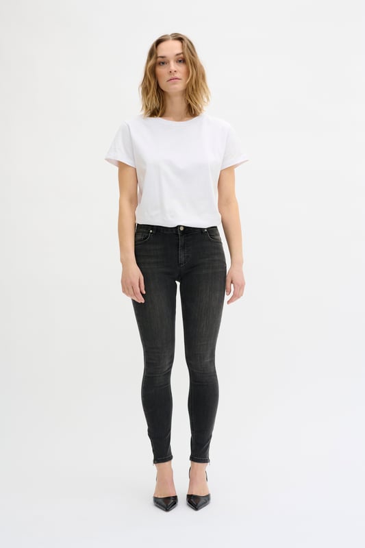 Custom,Slim fit,Halfhoge taille,7/8 lengte,Slim  Fijne was 30°, niet bleken, niet in de droger drogen, koud strijken max. 110° C, Niet droog reinigen  90% Katoen,8% Polyester,2% Elastaan