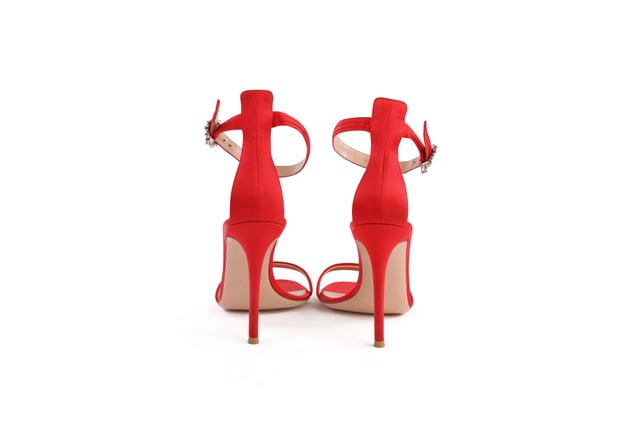 VINTAGE, RRP AS NEW
These Gianvito Rossi sandals are crafted from pleated red satin. They feature open almond toes, ankle straps, and crystal embellished buckle fastenings. The sandals are in excellent condition.
Gianvito Rossi Gianvito Rossi Portofino 100 Crystal-Embellished Red Satin Sandals
Original price: USD 1025
Color: red
Material: Satin
Condition: excellent
Size: 39.5
Sign of wear: No
SKU: 49327 / GLS4428 / GLS4428 
 Gianvito Rossi Portofino 100 Crystal-Embellished Red Satin Sandals
Color: red | red
Material: Satin | Satin
Condition: excellent
Size: EU | 39.5
Sign of wear: No
SKU: 444406 / GLS4428 / GLS4428 
Dimensions:  Length: 0 mm, Width: 0 mm, Height: 110 mm