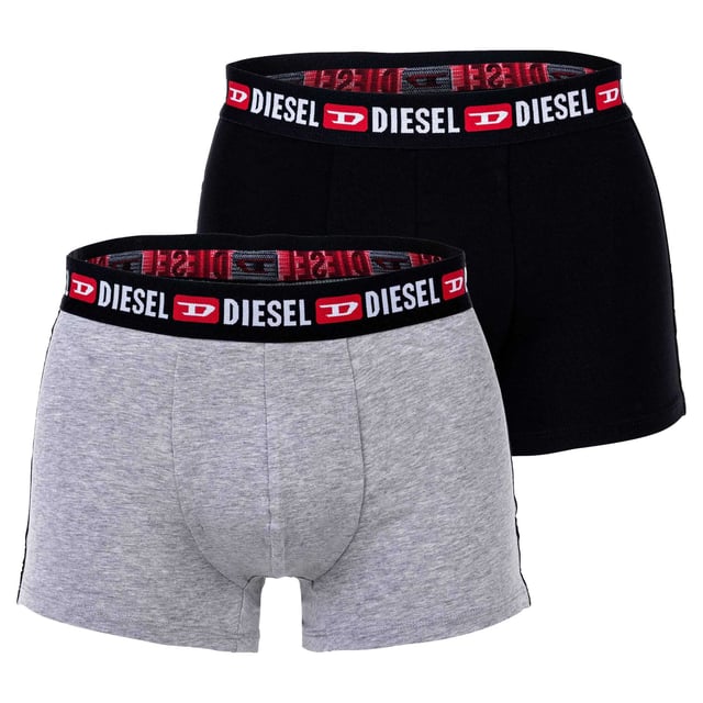 DIESEL Boxershorts im 2er Pack aus elastischer Baumwollmischung. Lässiger Look und sehr hoher Tragekomfort. Mit Logobund und stylischem Kontraststreifen.