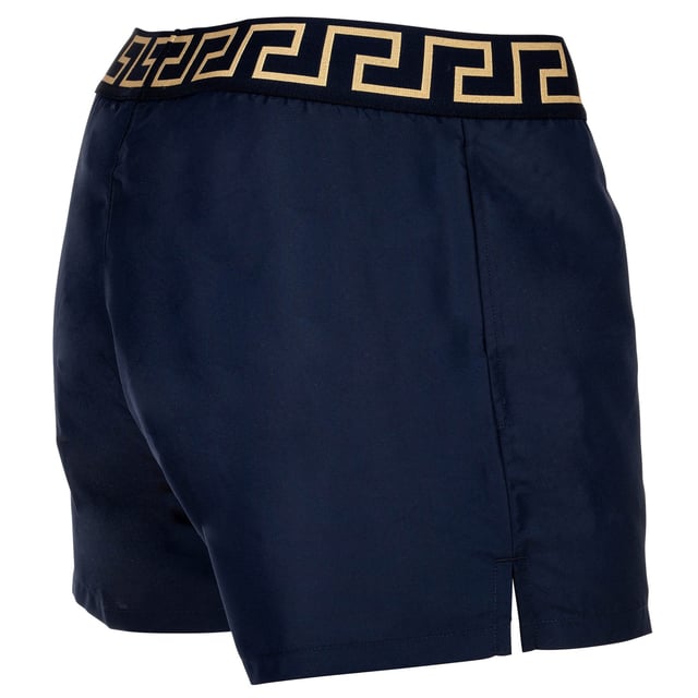 Stylische Badeboxer von der Marke VERSACE. Mit integriertem Mesh-Slip und elastischem Logo-Bund mit Greca-Muster. Bequeme, schnell trocknende Webware.