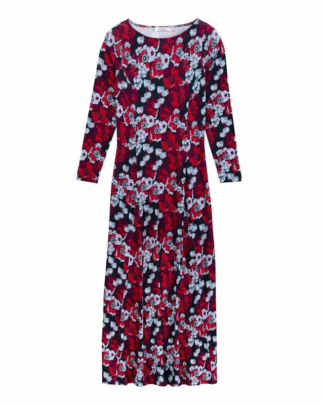 This medium scale floral print dress adds a touch of romance to everyday dressing; the fit-and-flare style pairs beautifully with dressy jackets and elegant ankle boots.