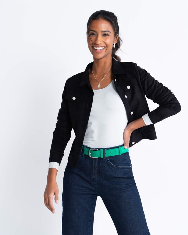 The return of our bestselling style; a lightweight jacket made for layering. Pair with elevated basics and print dresses for an effortless ‘off-duty’ look.