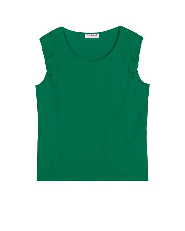 This sleeveless top features a neat neckline and charming frill shoulder detail, perfect for your holiday wardrobe. The regular fit ensures comfort, while the elegant design adds a touch of femininity.