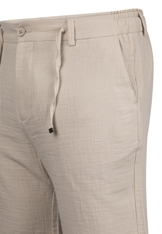 Chino Hose 100% Baumwolle Sommer Hose Diese Jogginghosen sind moderne, vielseitige Kleidungsstücke, die Komfort und Stil nahtlos vereinen. Ideal für Aktivitäten, die von Trainingseinheiten im Fitnessstudio bis hin zu entspannten Ausflügen reichen, unterstützen unsere Jogginghosen einen aktiven Lebensstil und erfordern dabei minimalen Pflegeaufwand. Sie können maschinell oder von Hand mit milden Waschmitteln gewaschen werden, um ihre Langlebigkeit zu gewährleisten.