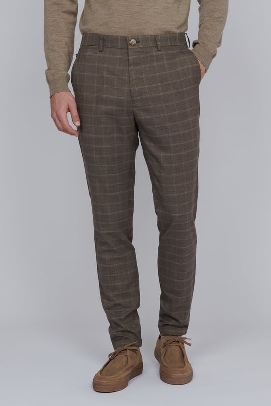 Gerade Passform,Normale Passform,Slim  Schonwäsche 30°, Nicht bleichen, Nicht im Trockner trocknen, Tropnass aufhängen, Kalt bügeln max. 110° C, Trockenreinigung  70% Polyester,28% Viskose,2% Elasthan