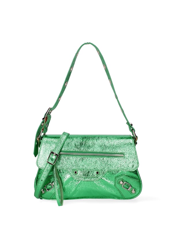 Roberta Rossi Bolsa de hombro Mujer Bolso bandolera para mujer. El cierre es con botón magnético. Los bolsillos internos son uno con cremallera. Los bolsillos externos son uno delantero con cremallera y otro trasero con cremallera. La bandolera es ajustable y extraíble en piel. El mango es de cuero. Hay un compartimento interno. El material exterior es piel auténtica laminada. Internamente está forrado en tejido 70% algodón - 30% seda. Medidas: 28x15x5 cm. Hecho en Italia