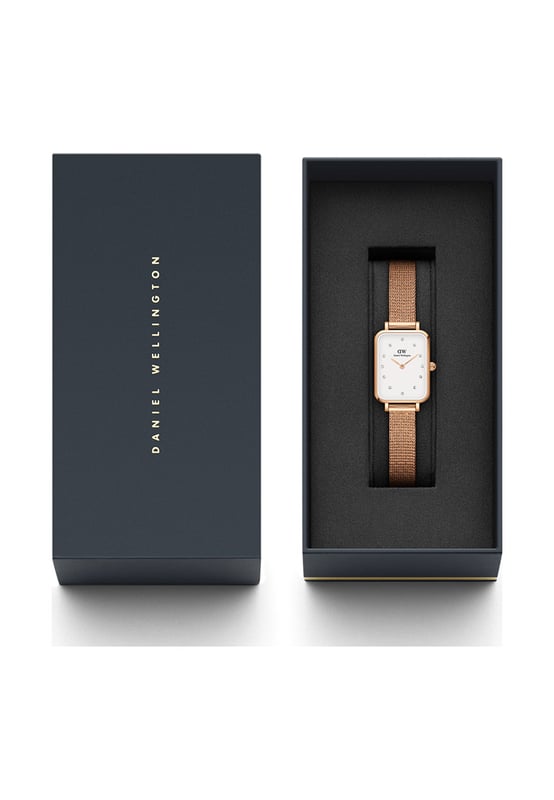 Daniel Wellington DW00100527 Ladies Quadro Lumine Rose Gold 20mm Watch The Ladies Quadro Lumine Rose Gold 20mm Watch DW00100527 is a great example of the Daniel Wellington watch range. You can buy with confidence that your DW00100527 Ladies Quadro Lumine Rose Gold 20mm Watch is fully covered by the official Daniel Wellington warranty.