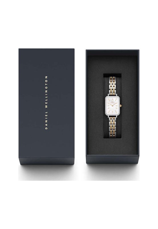 Daniel Wellington DW00100671 Ladies Quadro Lumine Silver 20mm Watch The Daniel Wellington watch range is sold by us for many reasons, we only add manufacturer's to our portfolio who design and manufacture high quality reliable timepieces that also represent great value for your hard earned cash. And this Ladies Quadro Lumine Silver 20mm Watch DW00100671 like all Daniel Wellington watches meets all of our stringent quality tests with ease.