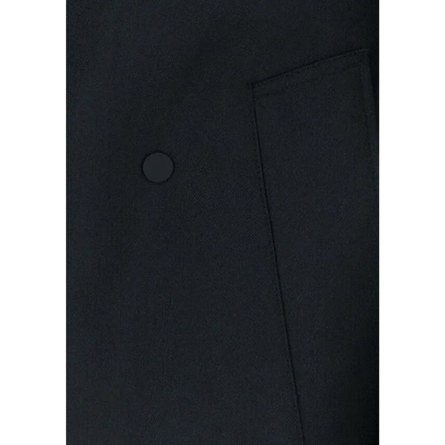 Gabardina de seda con mezcla de Burberry - Composición: 40% Poliéster 60% Seda - Forro: Viscosa - Mangas largas - Solapas de pico - Cierre con botones en la parte delantera - Cinturón a juego desmontable - Lavado a mano - Solapa delantera y protector de tormenta en la parte trasera - Dos bolsillos laterales - Abertura central en la espalda - Hecho en Italia - Género: W
