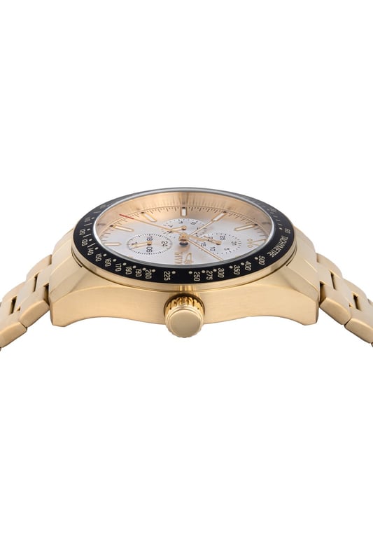 El Invicta 48860 tiene una caja de acero inoxidable de 45 millimetros con una esfera plata.
Esta modelo funciona con un movimiento de Cuarzo preciso.
Resistencia a la presión de aqua de 10 bares.
Este modelo es parte de la colección Invicta Aviator.

2 años de garantía Invicta.