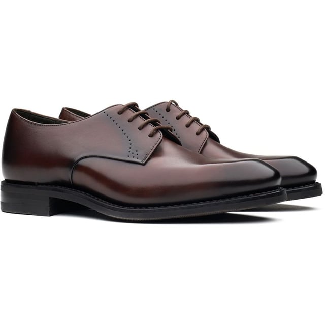 Loake Gosling Shoes The polished, debonair Gosling dress shoe from Loake exudes luxury - a distinguished staple, merging classic style with an elegant, timeless appearance. Made from high-quality leather, the lace-up shoes have a supple lining and are paired with a high-grade, sleek rubber outsole for extra durability and a firm stride.