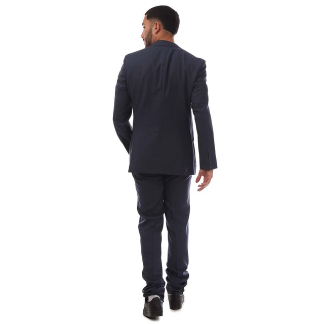 Men's Boss F-Jacksen2/Lane2 Suit.- Notch lapels.- Two button fastening.- Double hook and zip fastening.- Side pockets.- Back pockets.- Regular fit.- 100% Wool. Ref: 50416575402.