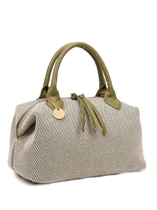 Diana&Co bolso de mano Mujer Bolso de mujer. El cierre es con cremallera. Los bolsillos internos son uno con cremallera y dos abiertos. Los bolsillos externos están ausentes. La correa para el hombro es ajustable y extraíble. El mango está fabricado en PU. Hay un compartimento interno. El material exterior es Cuero Vegano/Pu. Internamente no está forrado. Medidas: 37x20x16 cm. Producto de moda