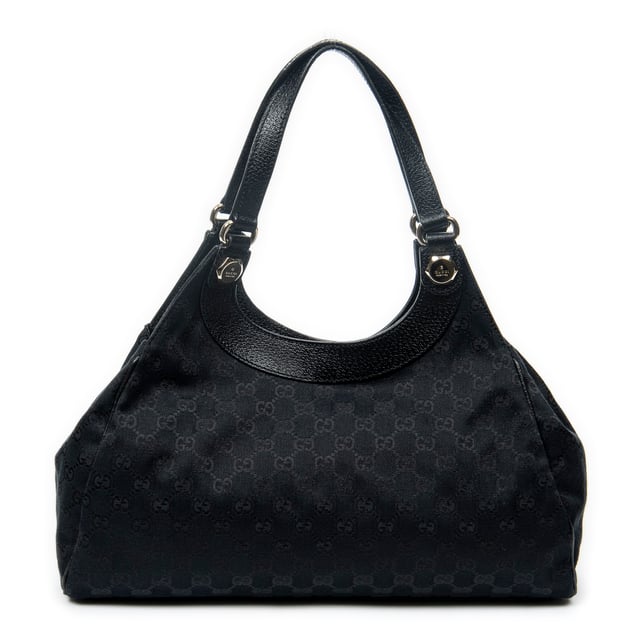 Medium Charmy Shoulder Bag Schoudertas Gucci Tassen Medium Charmy Shoulder Bag Schoudertas in de Zwart Doek in de Goud hardware. Het product is in In Uitstekende Staat (A).
Afmetingen: 38x22x8 cm
Inclusief accessoires: None
BrandCo Paris vindt zeldzame artikelen in de beste staat voor ongelooflijke prijzen. Het is de moeite waard om geduldig te zijn! Koop met vertrouwen: alle artikelen van BrandCo Paris worden zorgvuldig geselecteerd en geverifieerd door ons team van experts.
Alle artikelen worden geleverd met een certificaat van echtheid en verpakt door BrandCo Paris.
Classificatietabel voor de conditie van het artikel:
N (als nieuw)
AA (perfecte staat)
A (uitstekende staat)
AB (zeer goede staat)
B (goede/redelijke staat)